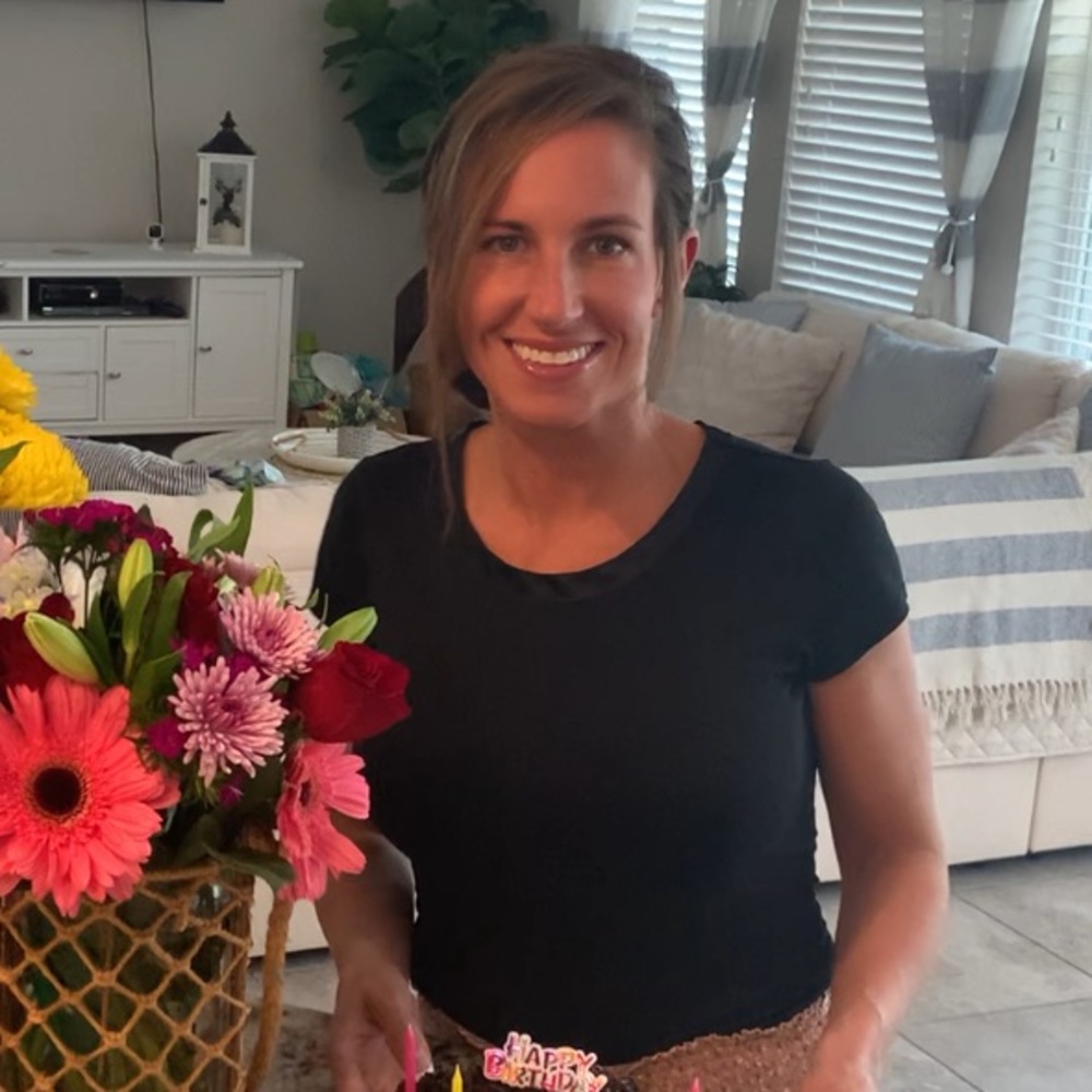 Meet your Posher, Posh